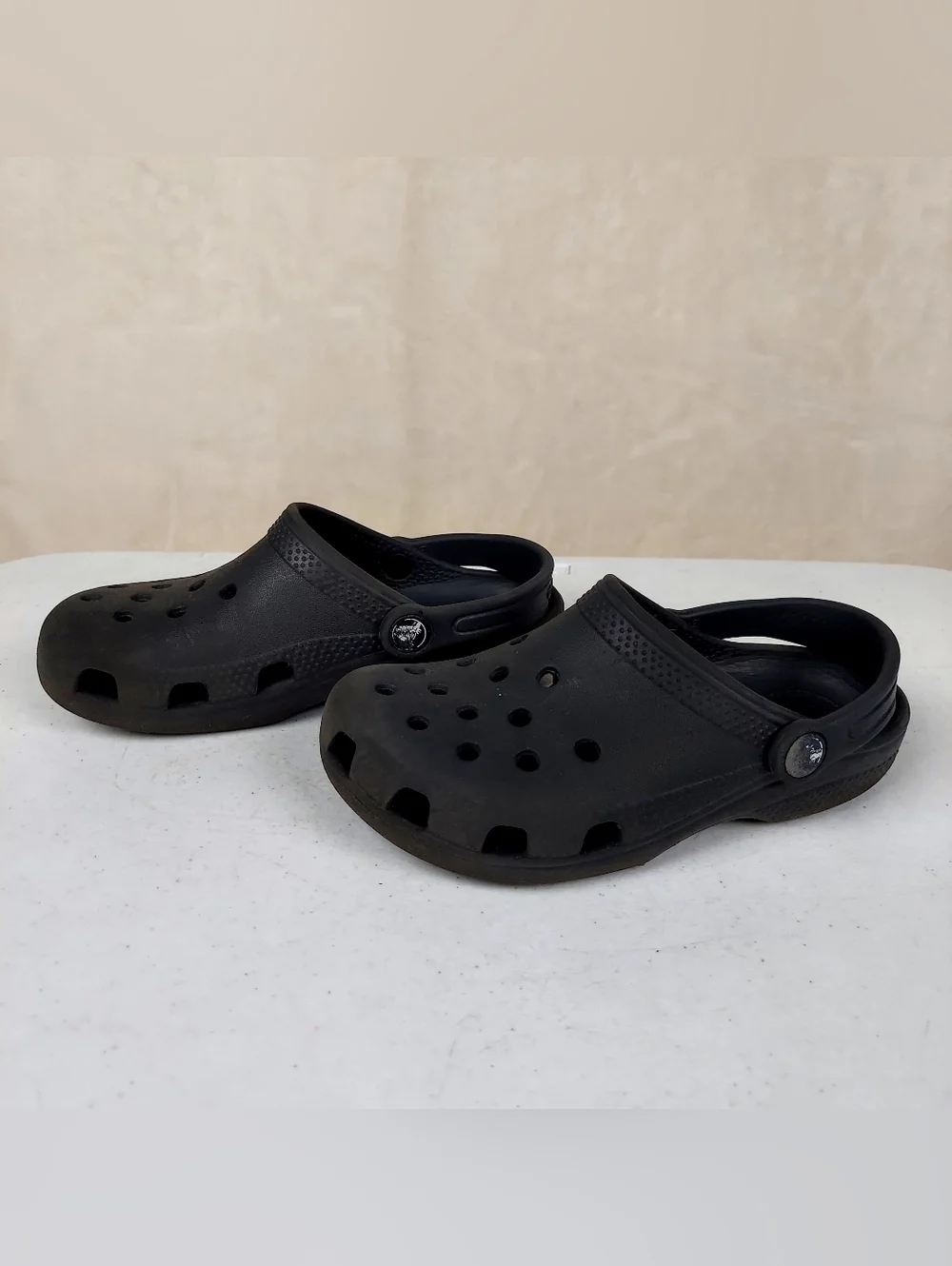 Children's Black Crocs Sandals - Comfortable Slip-On Size 13